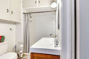 Large Yard & Fire Pit: Pet-friendly Ravenna Home!