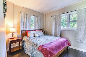 Large Yard & Fire Pit: Pet-friendly Ravenna Home!