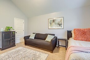 8 Mi to Trilith Studios: Home w/ Fire Pit!