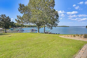 'edgewater on Kentucky Lake' w/ Hot Tub & Games