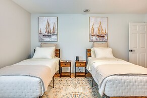 'edgewater on Kentucky Lake' w/ Hot Tub & Games
