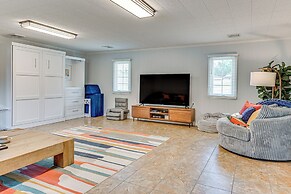 'edgewater on Kentucky Lake' w/ Hot Tub & Games