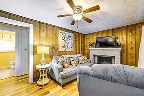 < 1 Mi to Fishing: Springville Home w/ Fireplace!