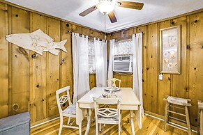 < 1 Mi to Fishing: Springville Home w/ Fireplace!