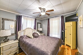 < 1 Mi to Fishing: Springville Home w/ Fireplace!