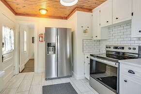 Family-friendly Independence Home: 5 Mi to Stadium