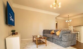 Magical Themed 3BR Townhouse Near the Parks