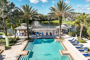 Magical Themed 3BR Townhouse Near the Parks