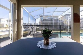 Luxury 6BR Villa w Pool Jacuzzi Fun in Orlando