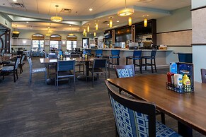 Luxury 6BR Villa w Pool Jacuzzi Fun in Orlando