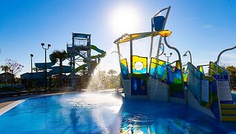 Luxury 6BR Villa w Pool Jacuzzi Fun in Orlando