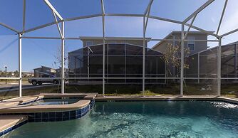 Luxury 6BR Villa w Pool Jacuzzi Fun in Orlando
