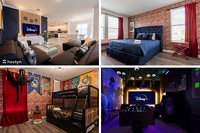 Luxury 6BR Villa w Pool Jacuzzi Fun in Orlando