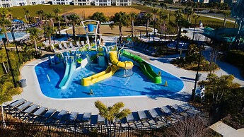 Luxury 6BR Villa w Pool Jacuzzi Fun in Orlando