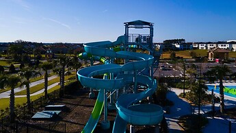 Luxury 6BR Villa w Pool Jacuzzi Fun in Orlando