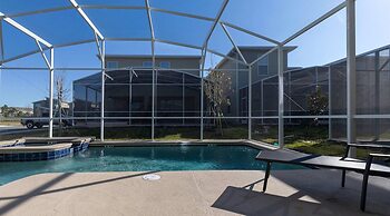 Luxury 6BR Villa w Pool Jacuzzi Fun in Orlando