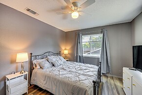 12 Mi to The Alamo: Converse Home w/ Foosball