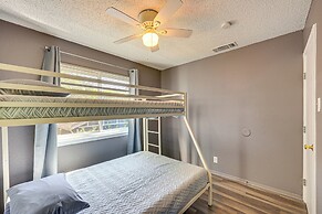 12 Mi to The Alamo: Converse Home w/ Foosball