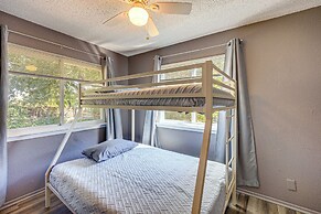 12 Mi to The Alamo: Converse Home w/ Foosball