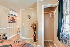 7 Mi to Mammoth Cave Nat'l Park: Cozy Apartment!