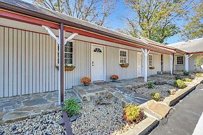 7 Mi to Mammoth Cave Nat'l Park: Cozy Apartment!