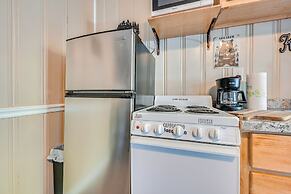 7 Mi to Mammoth Cave Nat'l Park: Cozy Apartment!