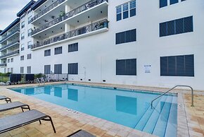 2 Mi to Johns Pass: Madeira Beach Condo