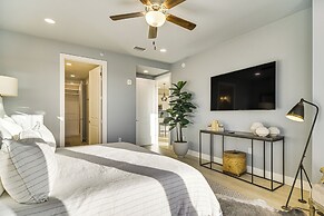 2 Mi to Johns Pass: Madeira Beach Condo