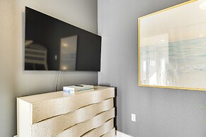 2 Mi to Johns Pass: Madeira Beach Condo