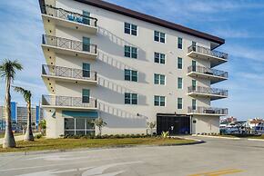 2 Mi to Johns Pass: Madeira Beach Condo