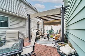 Grill, Dine & Relax Outside: Home in Tyrone!