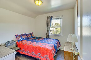 DC Area Home: 1 Mi to Light Rail!