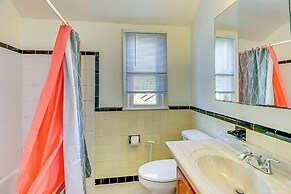 DC Area Home: 1 Mi to Light Rail!