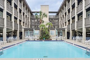 Waterfront Condo w/ Pool in Fernandina Beach!