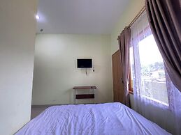 Pudan Residence Parapat By Helocus