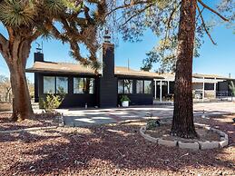 Know Joshua Tree 2 Bedroom Home