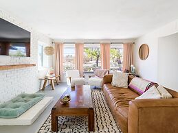 Know Joshua Tree 2 Bedroom Home