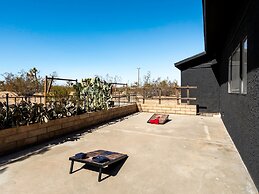 Know Joshua Tree 2 Bedroom Home