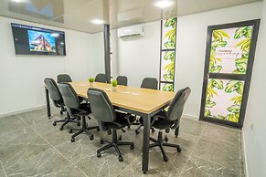 Caobos Center Coliving & Coworking