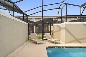 Stunning Home at Storey Lake Close to Disney