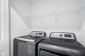 Stunning Home at Storey Lake Close to Disney