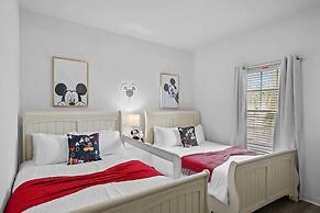 Modern 3 Bed Villa Newly Renovated Prime Location