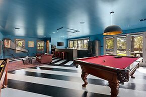 Hot Tub Fire Pit Pool Game Room