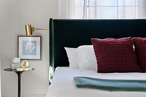 Hot Tub Fire Pit Pool Game Room