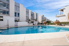 Cancelada Stunning Penthouse by Costarentals - Ref M37