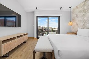 Bocobay Porta al Sole Condos