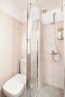 Athenian Getaway Villa by Athenian Homes