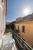 Athenian Getaway Villa by Athenian Homes