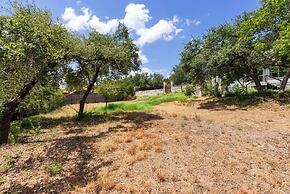 Exceptional Lake Travis Estate w Pool