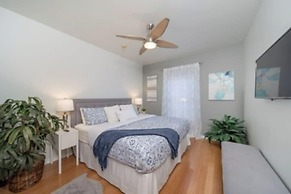 Exceptional Lake Travis Estate w Pool